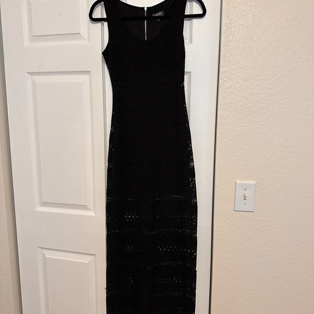 Elegant Black Sleeveless Dress